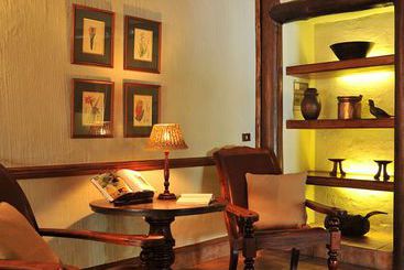 هتل Thornybush Waterside Lodge