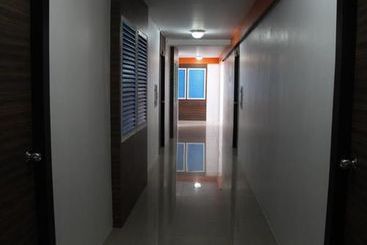 هتل Twin Inn
