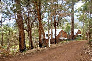 استراحتگاه Karma Chalets And Karisma Spa