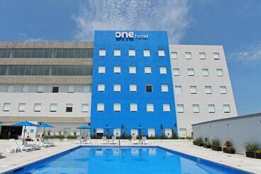 Hotel One Puerto Vallarta Aeropuerto