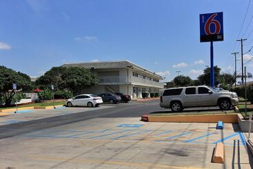 Motel 6austin, Tx  North