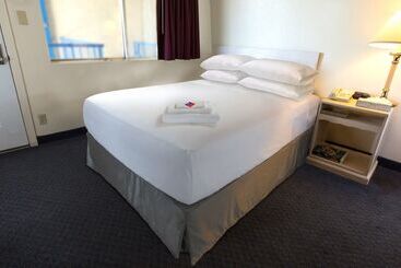 فندق على الطريق Americas Best Value Inn & Suites Helena