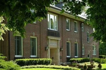 민박 Bishops Hall