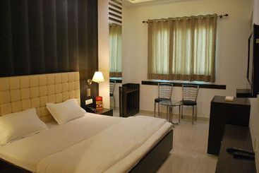 هتل Arina Inn