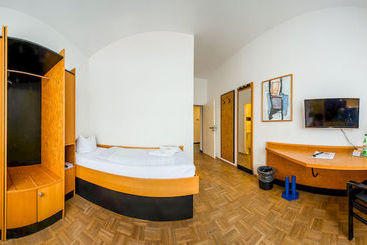 هتل An Der Therme Haus 3 