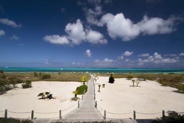 هتل Beach House  All Inclusive Adults Only