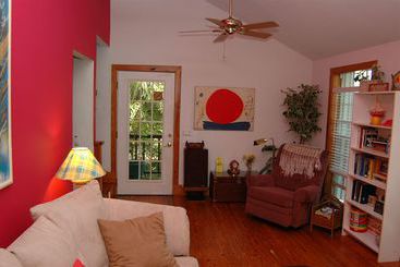 پانسیون The Beach Bungalow