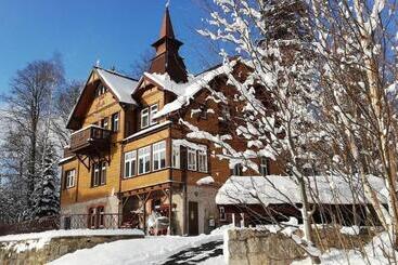 پانسیون Willa Nimfa   Pokoje I Apartamenty W Centrum