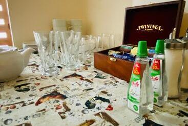 پانسیون Hostal Casablanca