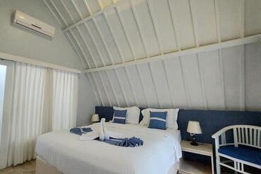 هتل Cosè Gili Beach Resort