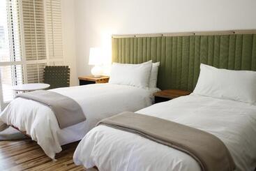 H2Hotel