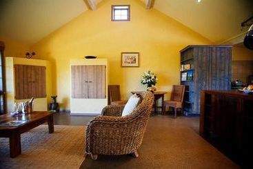 هتل Huntington Stables Retreat