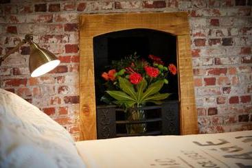 Lower Drayton Farm B&b
