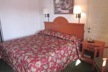 مُتل Westmont Inn  Lakeland