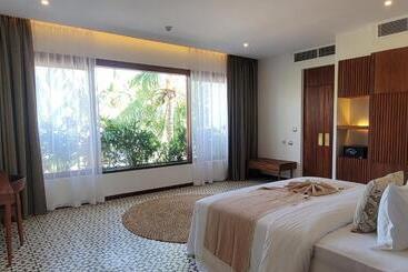 호텔 Waka Villa Private Pool Resort & Spa Adults Only