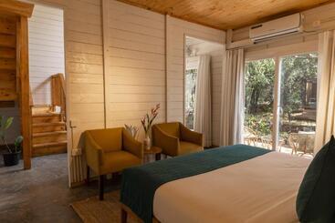 Larisa Resort Ashwem