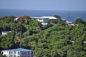 تختخواب و صبحانه Hillcrest Guest House