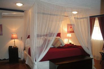 Club Arias Bed & Breakfast