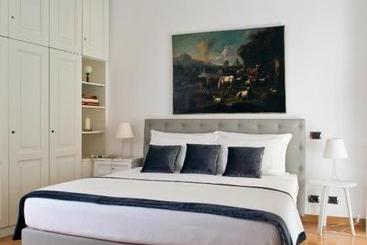 مسافرخانه Garibaldi Suites Piazza Di Spagna