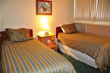 هتل The San Sophia Inn And Condominiums