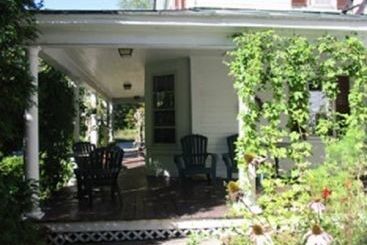 Nereledge Inn B&b