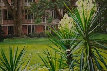 The Elms Bed And Breakfast
