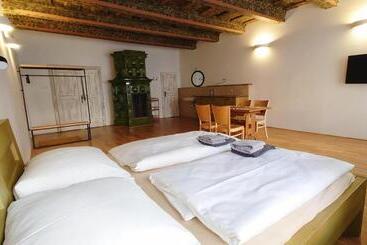 هاستل Pension Krajinská 27