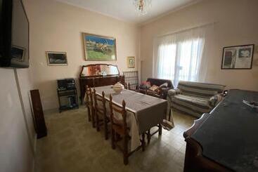 تختخواب و صبحانه Dimora Villa Orietta   Torre Dell Orso