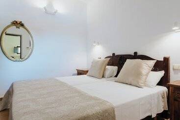 تختخواب و صبحانه Guesthouse Paissa D En Bernat