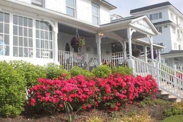 아파트호텔 Grand Victorian Spring Lake