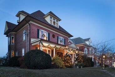 Harvest Moon Bed And Breakfast