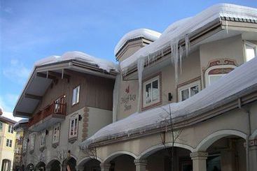 هتل Heffley Boutique Inn