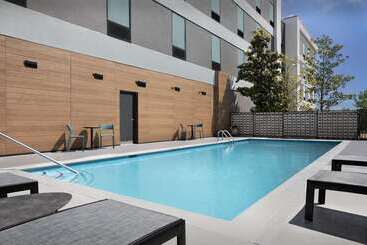 فندق Home2 Suites By Hilton Clarksville/ft. Campbell