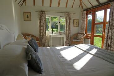 Wilderness B&b 3 Self Contained Rooms Nr Sissinghurst
