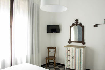 تختخواب و صبحانه Bed&Breakfast Brun Barcelona