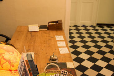 تختخواب و صبحانه Bed&Breakfast Brun Barcelona