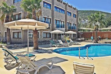 هتل Bodrum Oscar