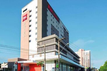 ホテル Ibis Mogi Das Cruzes Shopping