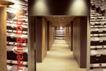 هتل Ibis Jinzhou Yunfei St