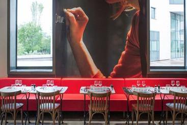 هتل Ibis Jinzhou Yunfei St