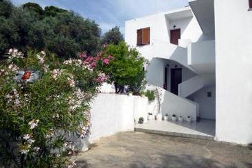 游客公寓 Irini Studios
