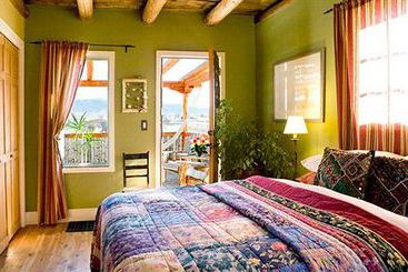 تختخواب و صبحانه Casa Gallina   An Artisan Inn