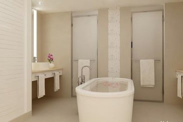 استراحتگاه ROC Casa del Mar