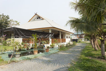 پانسیون Lha's Place