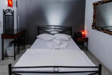 Apartahotel Villa Toula