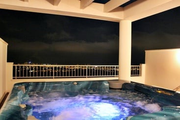 Colina Home Resort