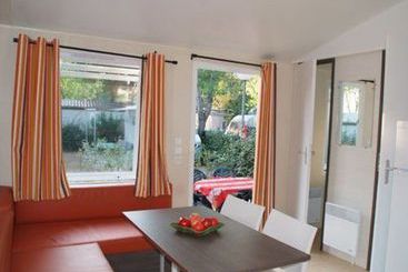هتل Camping Douce Quiétude