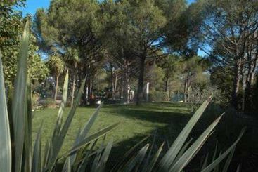 هتل Camping Douce Quiétude