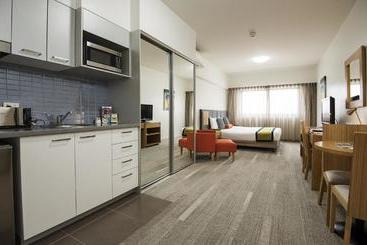 هتل Aligned Corporate Residences Mackay