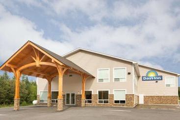 هتل Days Inn Sioux Lookout